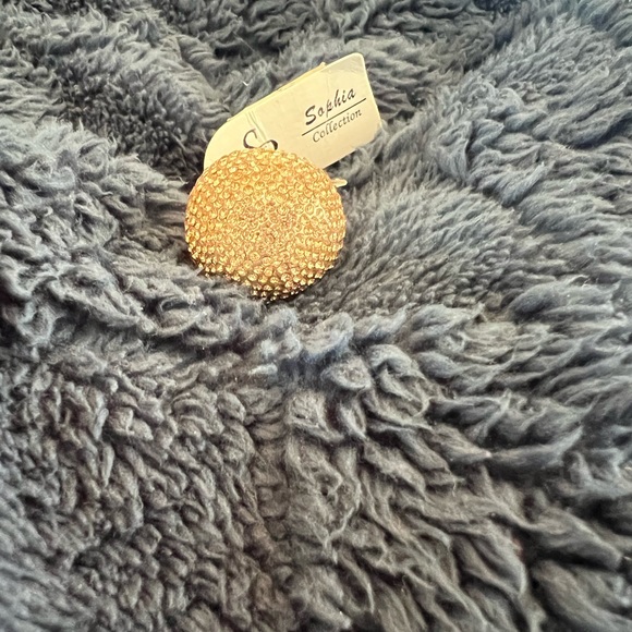 Beautiful champagne Swarovski crystal ring! - Picture 3 of 6